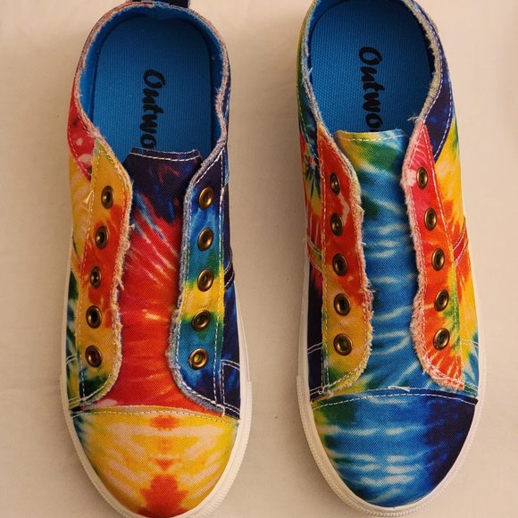 NIB Outwoods tie dye slip on sneakers size 6 - Picture 4 of 7